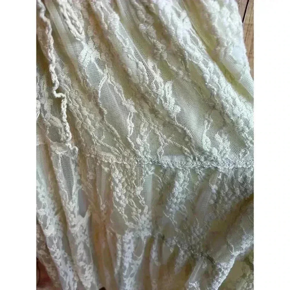 Dazzlin for Brilliant Girls Lace and Crochet Boho Dress Cream Size S READ - Picture 3 of 8